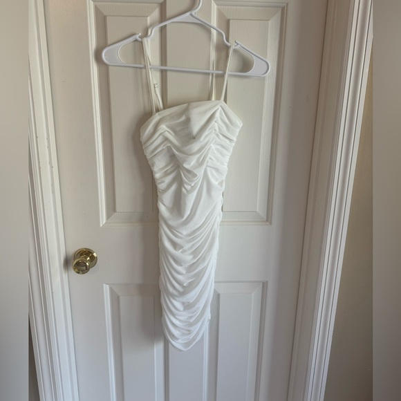 That’s so Fetch White Bodycon Dress - Picture 2 of 4